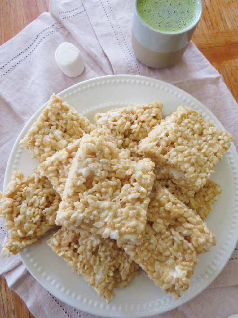 Close up on finished rice krispie treats